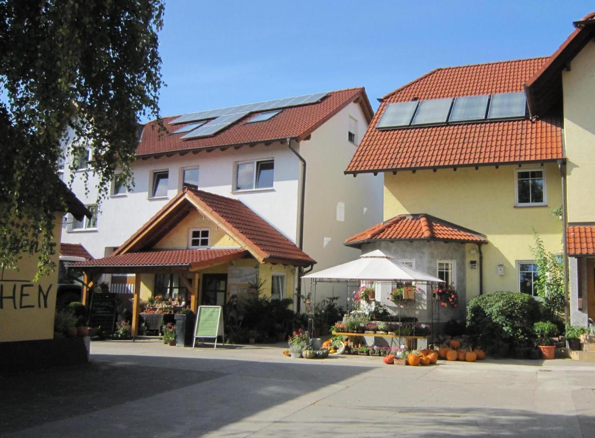 Landhaus-Apartments Wattenheim ภายนอก รูปภาพ